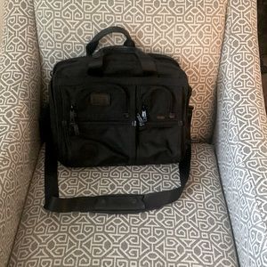 Tumi expandable laptop briefcase black ballistic nylon excellent condition
